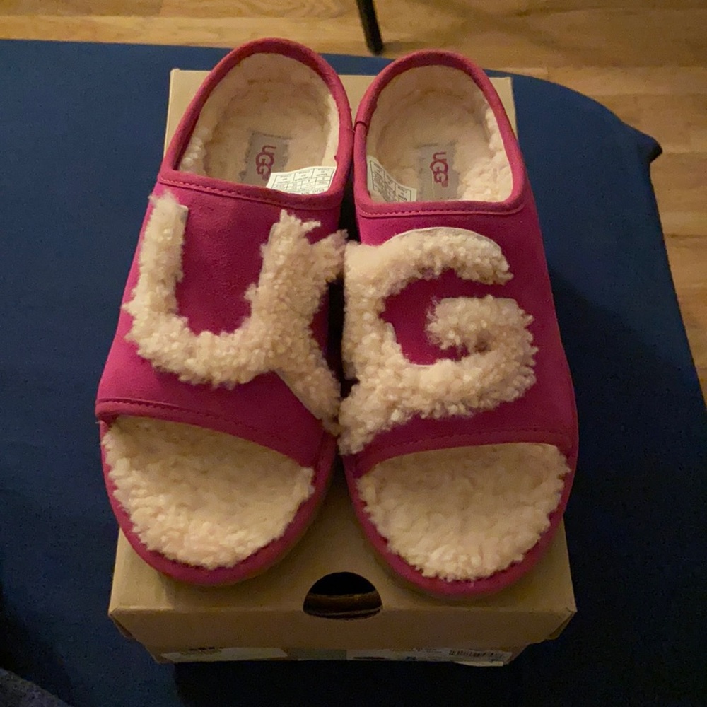 Brand new never worn ugg slip ons - pink - with box - original price is $100